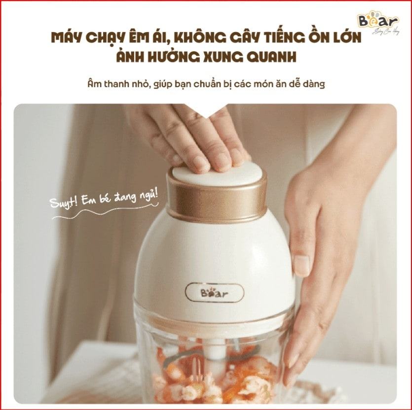 Máy xay ăn dặm Bear 0,6L QSJ-D02Q1 vận hành êm ái, không gây tiếng ồn 